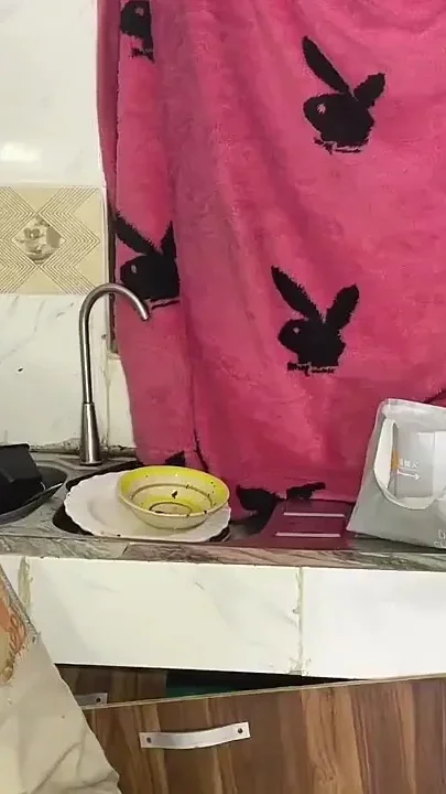 Kitchen Cage Love Her