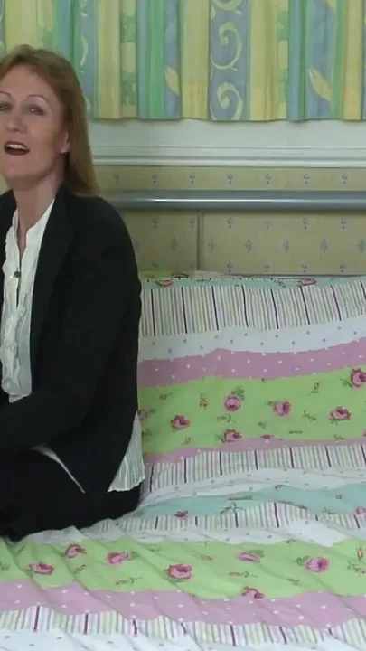 Skinny Mature Housewife Masturbates in Bed with Her Favorite Toy