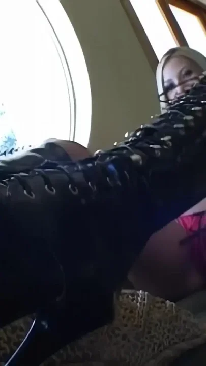 Lesbians Kiss and the Fucker Fucks Her Hard