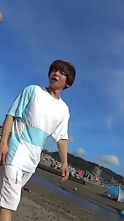 Amateur Women Picked up at the Beach -pt1