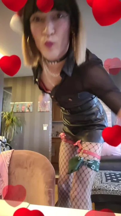 VaneSsaBiTCHxde NoëL²⁰²⁵ PariSChienneTrvprod⁹¹