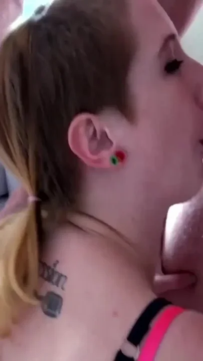 Student dates men during lunchbreak bukkake blowbang cumswallow