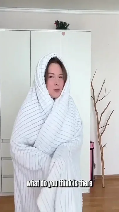 Step Sister Seduced Into Hot Homemade Fucking