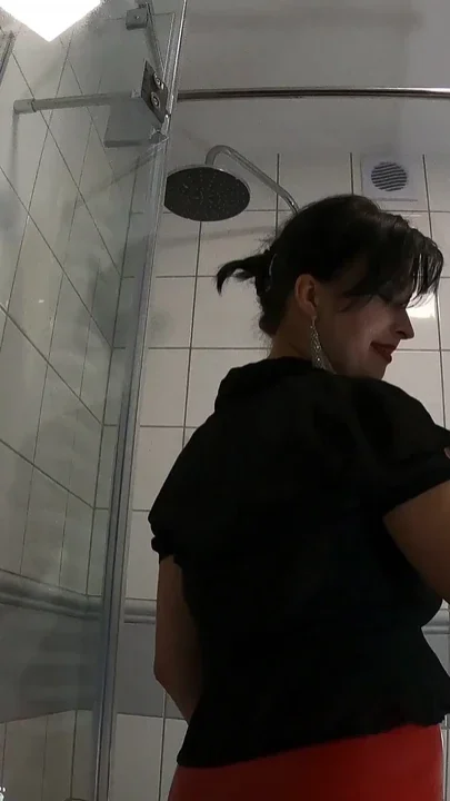 The Bathoroom Kink