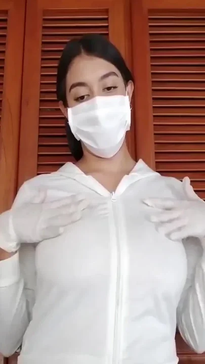 Latex Gloves and Surgical Mask cum Eating