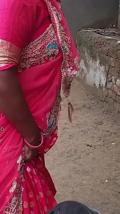 Romantic Conversation and Sweet Sex Moment with a Young Beauty
