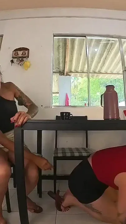 Wife caught her unfaithful friend giving her husband oral sex Is she going to