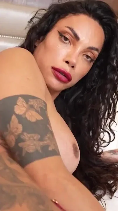 UK-TGIRLS Costa Bravo Clip 1