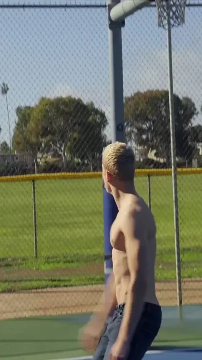Twinkpop - Kieran Riley Bareback - Kieran Riley