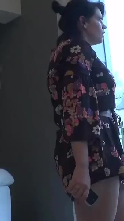 Sexy Home Alone Stepmother Gets Sodomized by a Younger Guy Found on Internet