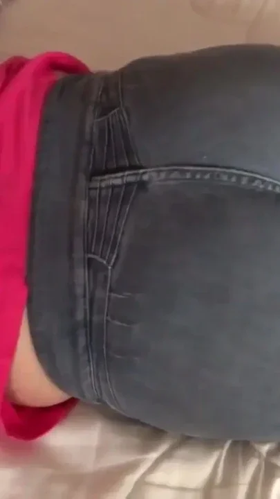 Stepson jerks off looking at my ass I want his big cock inside my anus Clip 3
