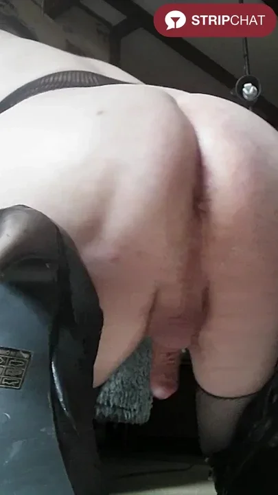 Sissy Mature Gay Amateur Masturbation on Heels – lopejosoumis