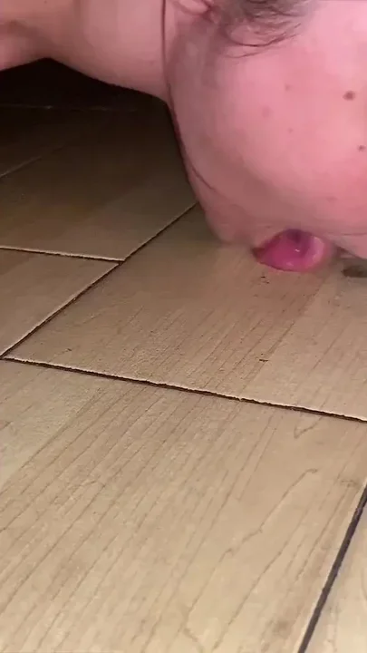 How a Slave Girl Should Clean the Floor and Cum in the End