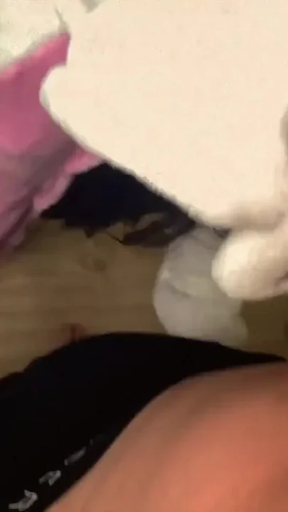 Fucked My Stepsister and Cum in Her Pussy Close-up of Pussy with Cum