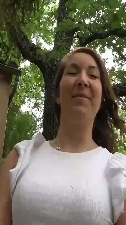 Lexie Sexy Girl Wants to Take Two Cocks at Once