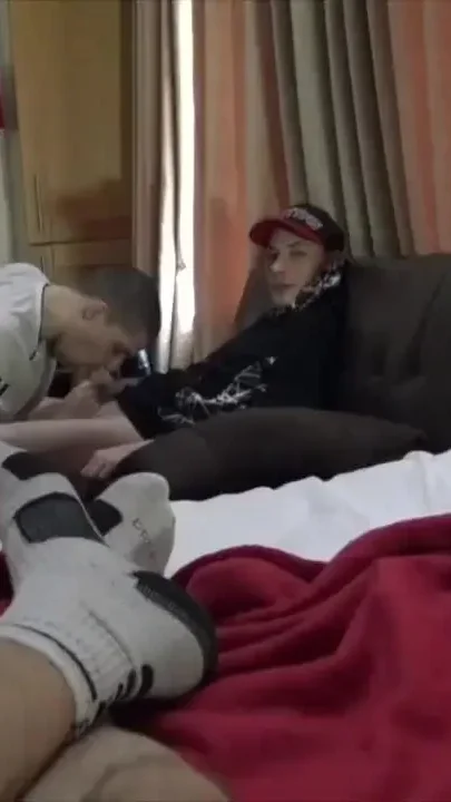 Alex Roma fucked bareback and creampied by Fabien