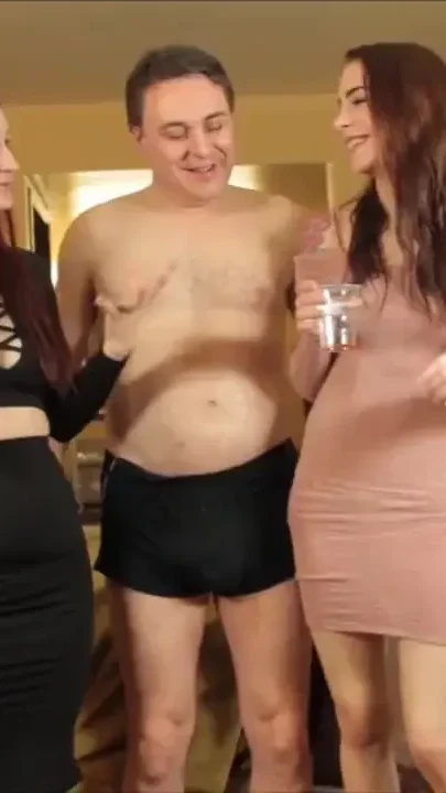 Two cute californian teenagers fucking with Andrea Dipre