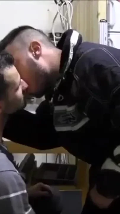 Tony fucked by Macanao Torres