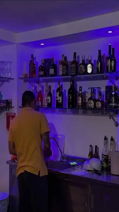 Employee Fucks His Boss's Wife