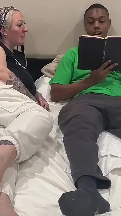 Livie Blainn Milks Cory Strokes While Reading
