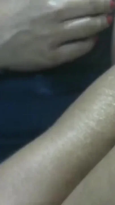 Cuckold Incentivating His Wife to Show Her Boobs and Pussy on the Beach Home