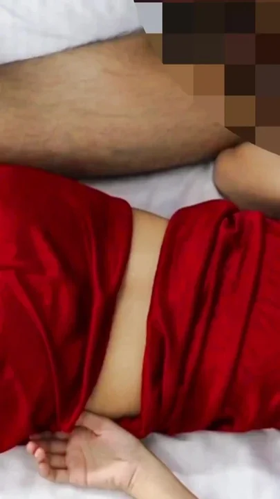 Seeing step sister's big ass I could not resist and did pussy fucking Clip 1