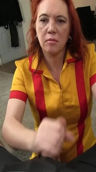 Magic Bimbo Handjob