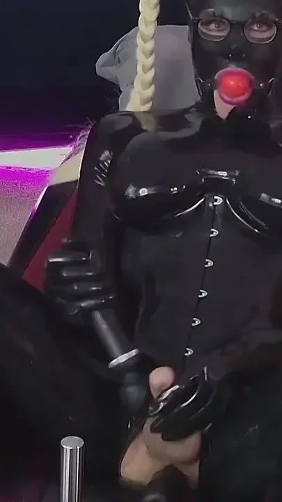 This Dolly Just Can't Get Enough Punishment on Her Fuckmachnine 2