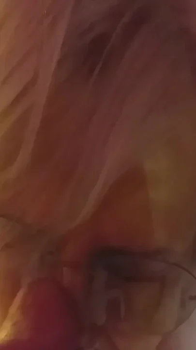 German Grandma Celebrates the Hottest Christmas with Lots of Fun