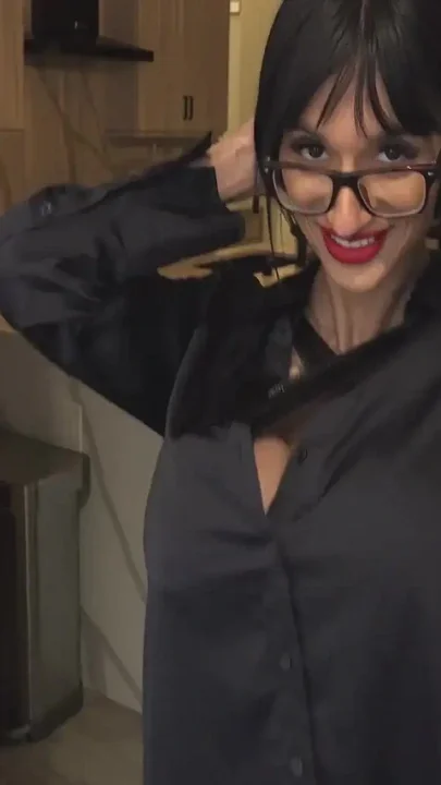 Petite Babe with Huge Tits Candy Scott Rims Keiran Lee Till Cumshot on Glasses