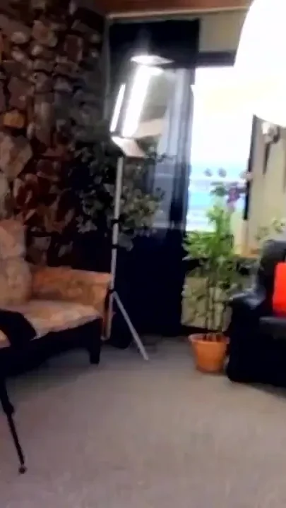 The backstage fucker - Scene 09