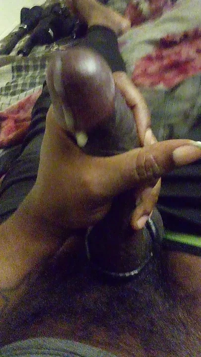 Huge hot cumshot load from BBC
