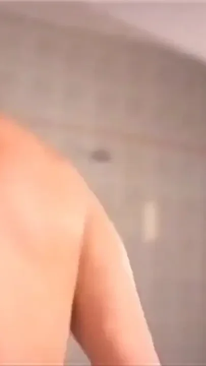 Double penetrated milf anal threesome in the gym