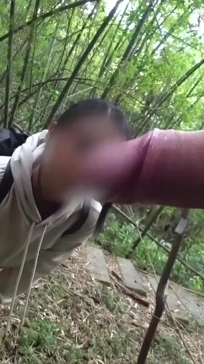 DICK FLASH IN PARK A stranger caught me jerking off and helped me cum Clip 1