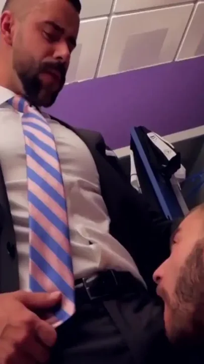 MENATPLAY - Manager Teddy Torres anal fucked by Diego Reyes