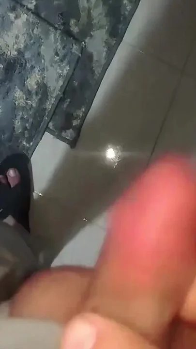 A Gulf Cuckold Films His Wife with the Driver Fucking Her in the Ass with a Big Cock