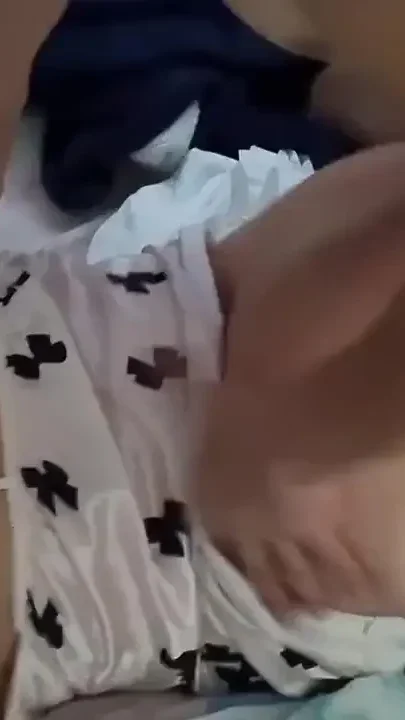Venezuelan Mature Has Sex with Her Neighbor