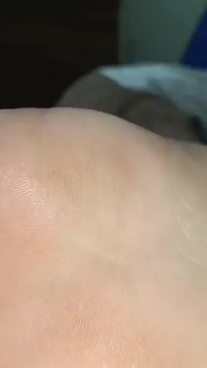 Oiled up Solo Smooth Foot Fetish Tease
