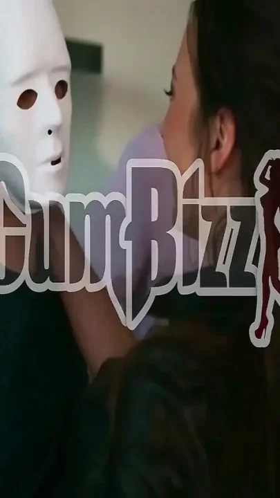 Cumslut Goes Viral on a Bukkake Party in Amsterdam