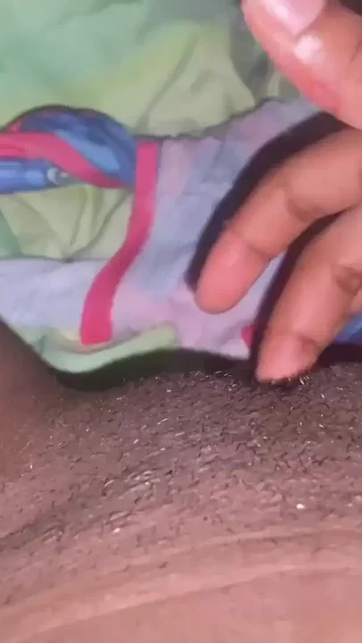 I come like a bitch in heat Clip 1