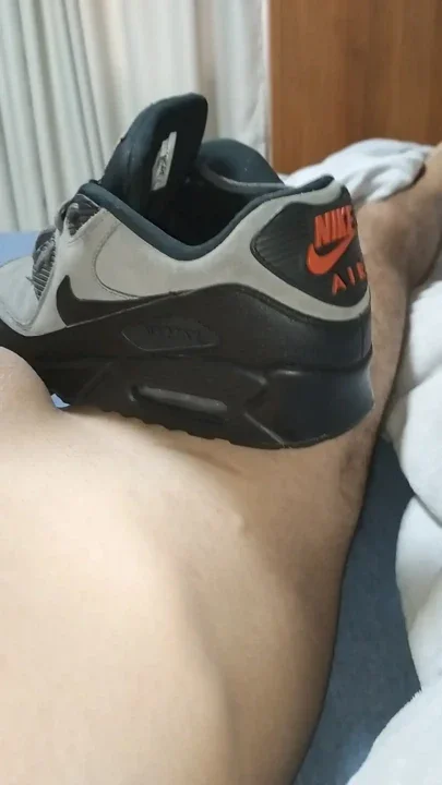 playing around with my Nike Air Max 90