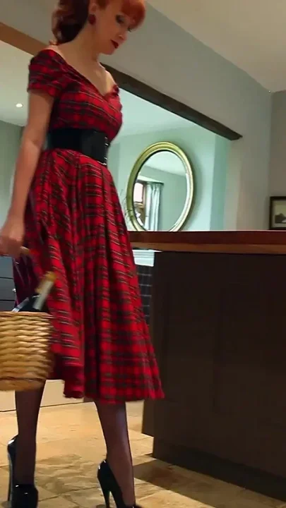 Horny Housewife