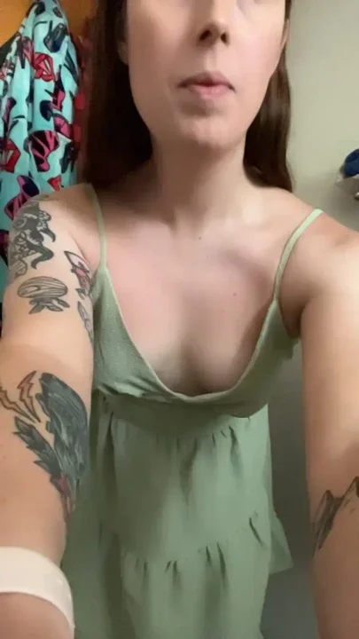Tranny undressing