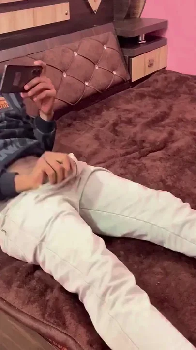My Stepsister Cought Me Watching Porn Then I Made Her Suck My Dick and Fucked Her
