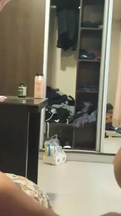 A make-out session with single mom she's crazy Clip 1