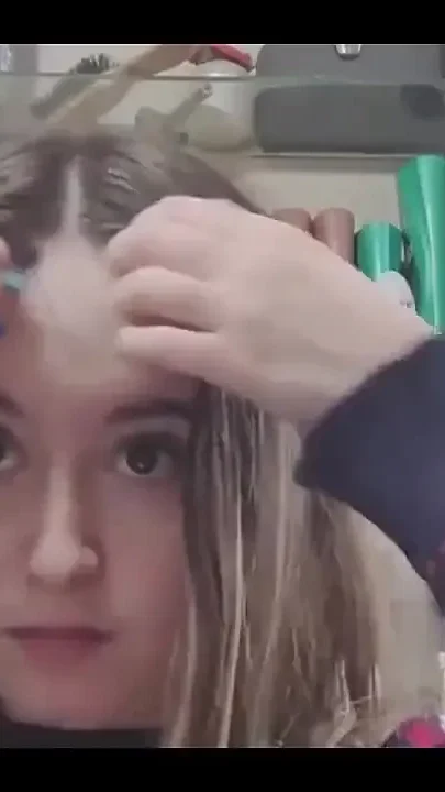 Brushing and Detangling My Hair