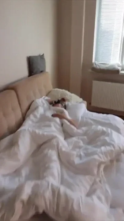Foot Fetish Andre Love in White Socks Jerking off Her Lover's Cock