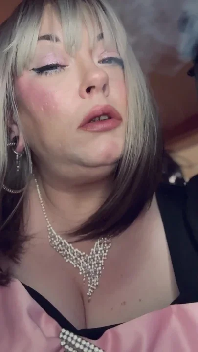 BBW Blonde Tina Snua Smokes A Slim Cigarette In A Holder In Satin Gloves With Rings Clip 1