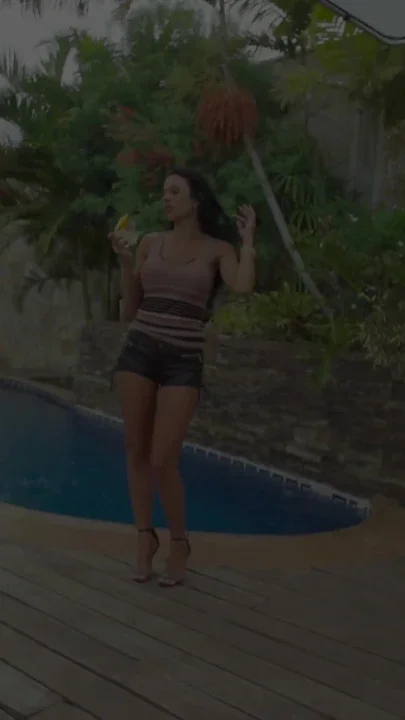 4k - Slapping cock into gold digger Shalina Devines shaved snatch