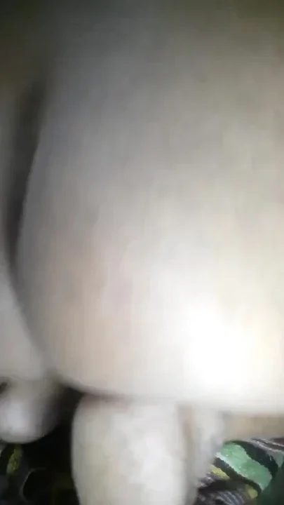 Indian aunty in saree Clip 2